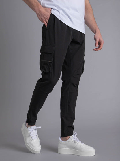 Tech Stretch Cargo Pant In Black