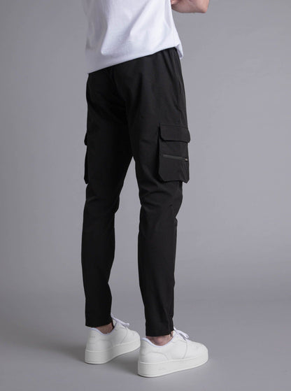 Tech Stretch Cargo Pant In Black
