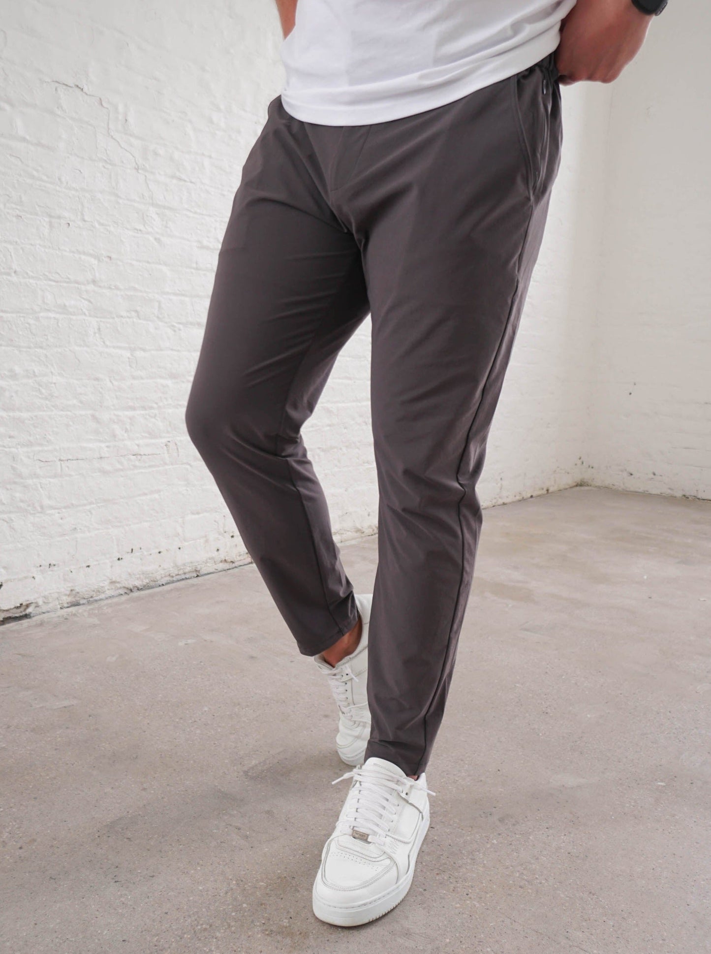 Smart Stretch Trouser In Charcoal