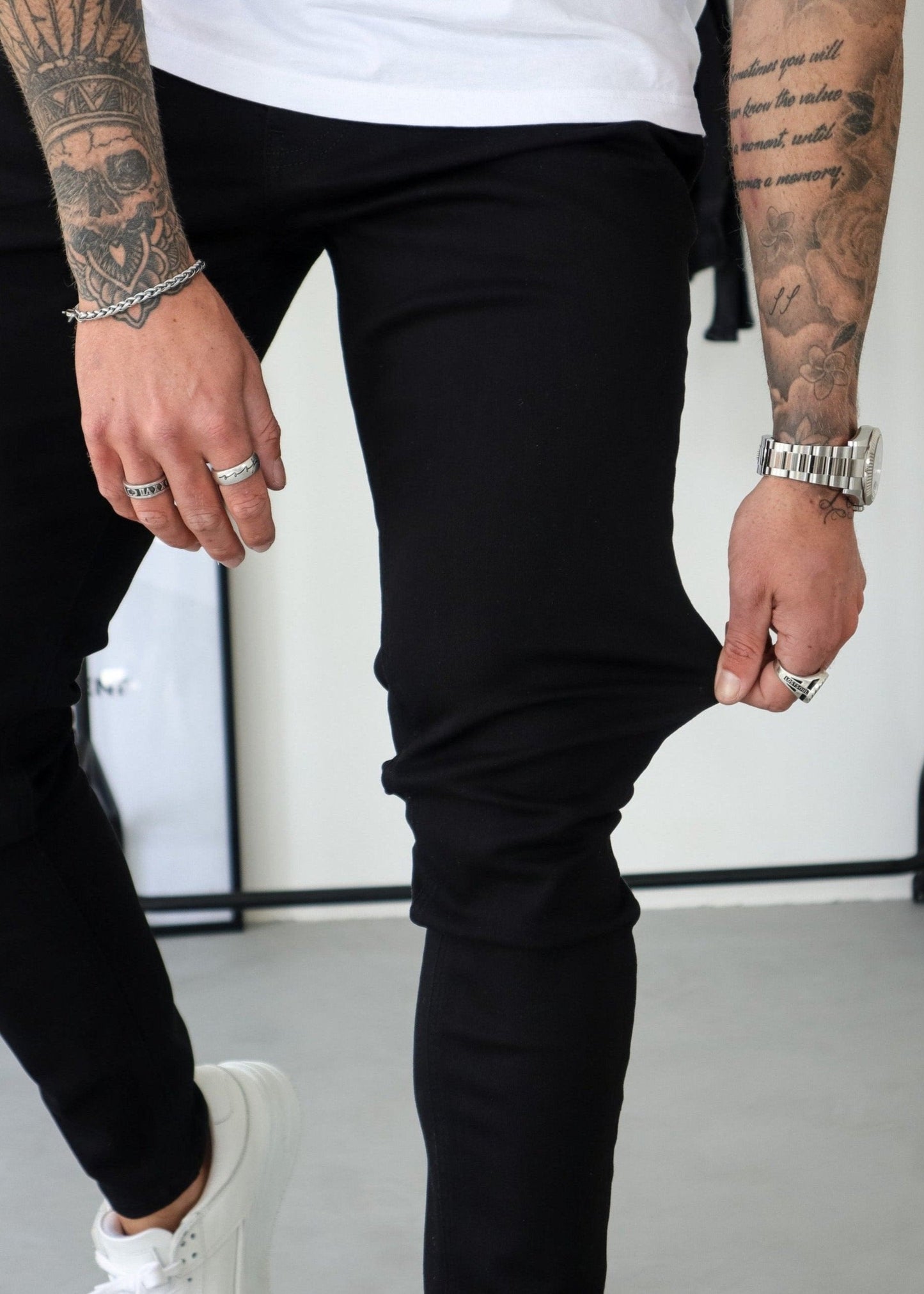 Slim Comfort Jeans In Jet Black